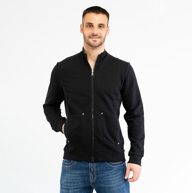 Bringen Sie mit der Jacke von BIKKEMBERGS Raffinesse und Charakter zum Ausdruck: klare Silhouette, präzise Passform und großstädtischer Geist.
