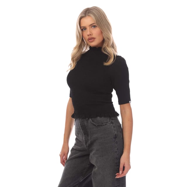 94% viscose, 6% elasthaan. Ontwerp: Eenvoudig. Mouwtype: Halflange mouwen. Halslijn: Zachte hals, Ruches. Zoom: Ruches. Stoftechnologie: Elastiek. 6 VK: 34 in. 10 VK: 33 in.