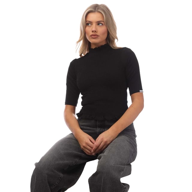 94% viscose, 6% elasthaan. Ontwerp: Eenvoudig. Mouwtype: Halflange mouwen. Halslijn: Zachte hals, Ruches. Zoom: Ruches. Stoftechnologie: Elastiek. 6 VK: 34 in. 10 VK: 33 in.