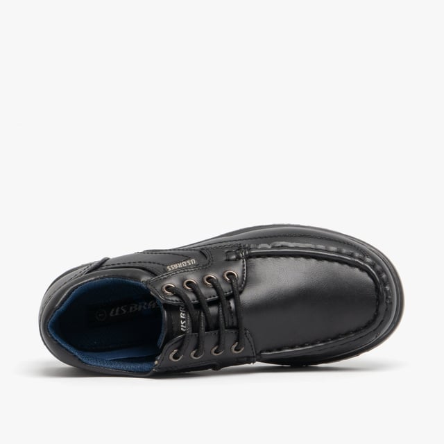 US Brass STUBBY Boys Lace-Up Casual Shoes Black

 Upper Material: Synthetic

Lining Material: Fabric

Sole Material: Rubber

Closure/Fastening: Lace-Up

Features: Comfort,Breathable,Adjustable

Toe Shape: Square

Shoe Width: Regular

Item Weight: 1.1 KG

Heel Height: Flat (Under 2.5cm)

Shoe Style: School

Gift Boxed: No
Product Code: B881A