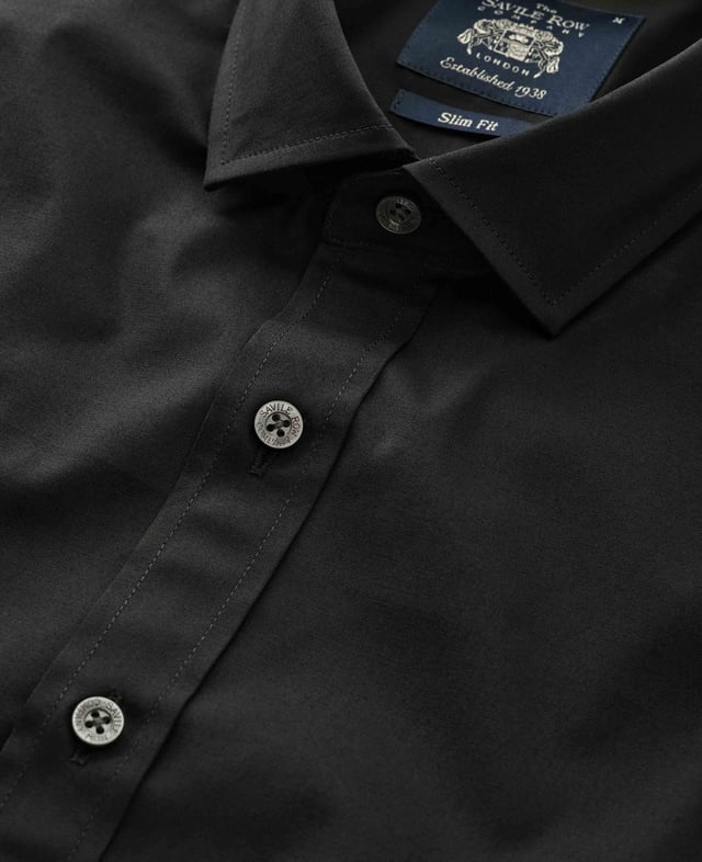We've added a hint of stretch to this men's slim fit cotton shirt to allow better ease of movement and all-day comfort - whether you're at a wedding or an important business event. You'll find our usual curl-resistant collar, plus single cuffs and back darts.