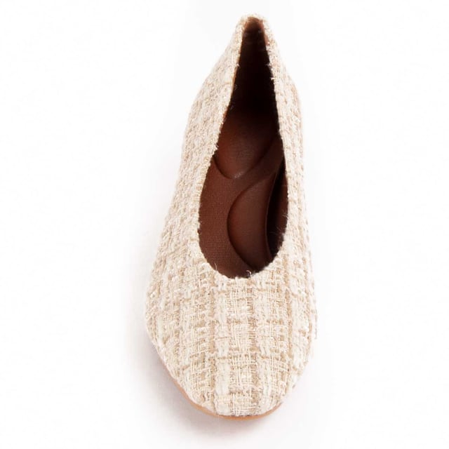 Absatzschuh für Damen. Bequeme Passform. Hergestellt von anderen Marken für unsere Marke. Ungefähre Maße: 4 cm Absatz.