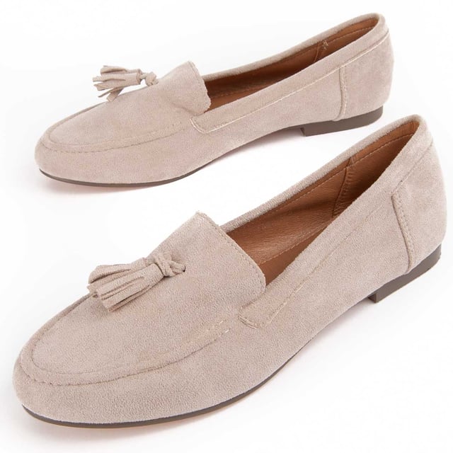Casual loafer voor dames. Comfortabele pasvorm. Gefabriceerd door andere merken voor ons merk.