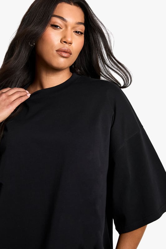Steal the style top spot in a statement separate from the tops collectionCamis or crops, bandeaus or bralets, we've got all the trend-setting tops so you can stay statement in separates this season. Hit refresh on your jersey basics with pastel hues and pick a quirky kimono to give your ensemble that Eastern-inspired edge. Off the shoulder styles are oh-so-sweet, with slogans making your tee a talking point.