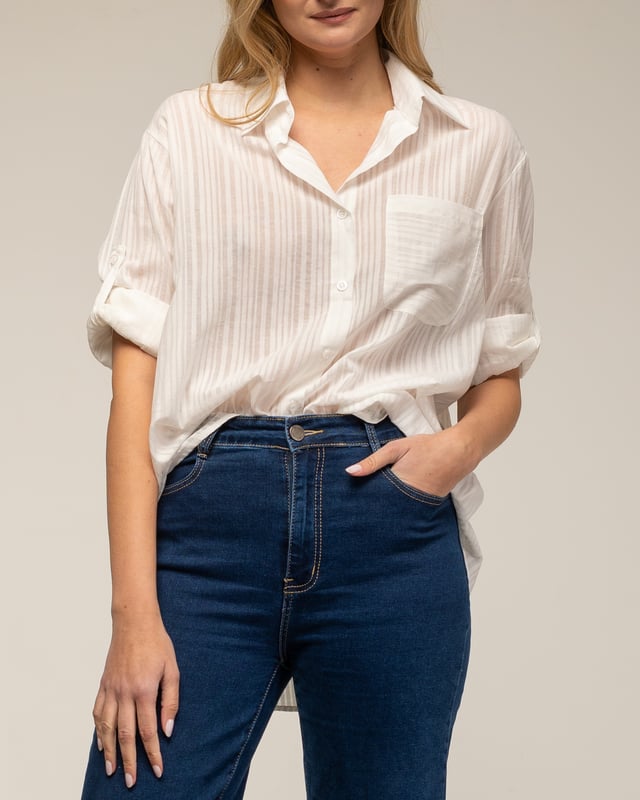 Getextureerd shirt met lange mouwen en zak aan de voorkant
