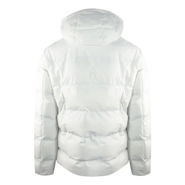 Stay warm in style with our Ice Iceberg Plain Padded White Jacket! Made from 100% polyester, this jacket is not only incredibly soft and comfortable, but also durable and easy to care for. The perfect choice for any weather, whether you're hitting the slopes or just need an extra layer on chilly days. Get ready to turn heads and stay warm with Ice Iceberg!