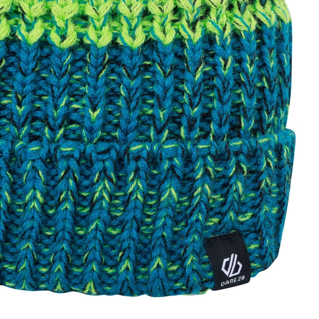 Dare 2b Juniors Mindless II Beanie. A recycled knit hat with warm fleece lining and rib cuff. Featuring matching bobble detail.- Recycled acrylic knit.- Fleece lining.- Exterior rib roll cuff. Material: 100% Acrylic (Recycled). Ref: DKC3222P4.