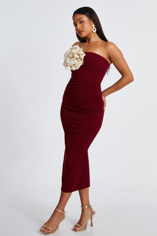 - Bandeau neckline - Corsage detail - Ruched waist - Bodycon style - Model height: 5'3" - Model wears uk 6 / us 2 / eur 34 - Always check the care wash label - Cool hand wash with mild detergent