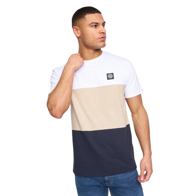 100% Cotton. Fabric: Soft Touch. Design: Colour Block, Logo. Neckline: Crew Neck. Sleeve-Type: Short-Sleeved. Fit: Regular. S: 38 in. M: 40 in. L: 42 in. XL: 44 in. XXL: 46 in.