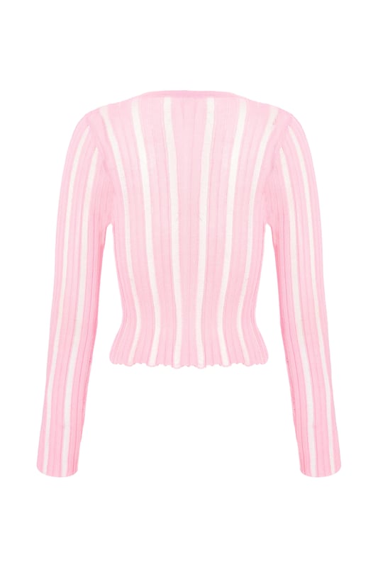 - Knitted finish - Round neckline - Diamante detail - Long sleeves - Model height: 5'6" - Model wears uk 8 / us 4 / eur 36 - Always check the wash care label - Cool hand wash with mild detergent