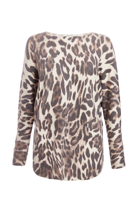 - Knit finish - Leopard print - Batwing sleeves - Longline - Relaxed fit - Model height: 5'9" - Model wears uk 8 / us 4 / eur 36 - Always check the care wash label - Cool hand wash with mild detergent
