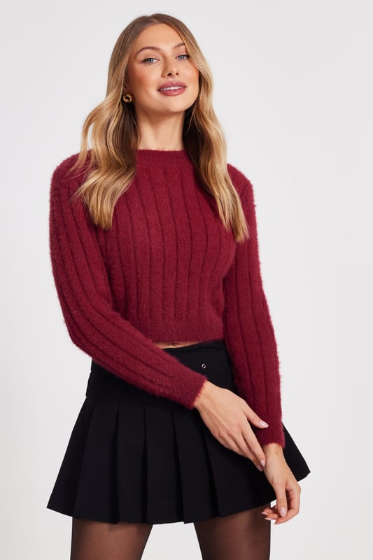 - Knitted finish - Round neck - Long sleeves - Model height: 5'9" - Model wears uk 8 / us 4 / eur 36 - Always check the wash care label - Cool hand wash with mild detergent