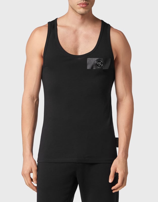 A little is enough to personalize your style also while training or jogging. Find out with this tank top.   Maximum comfort thanks to the natural flexibility of cotton jersey   Rubberized Tiger patch on a thermo-sealed strap sewn at left chest   Brand print on the back   New label print on the right side   Two-needle stitching hems