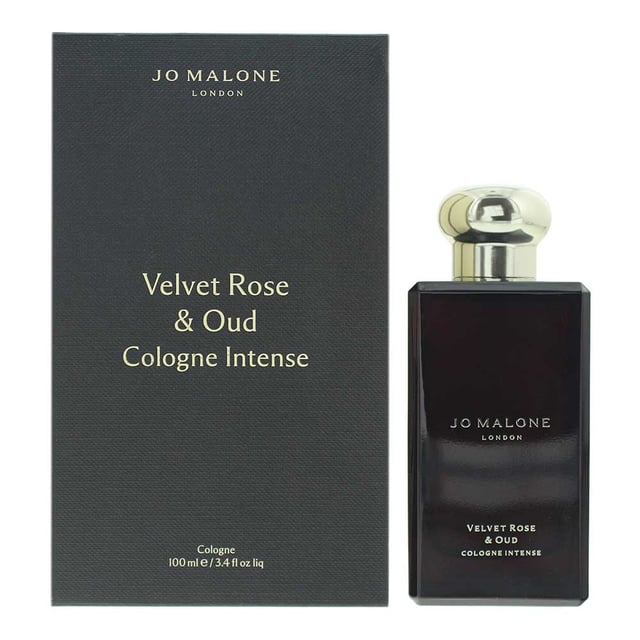 Jo Malone Velvet Rose & Oud Cologne Intense 100ml Velvet Rose & Oud Cologne Intense by Jo Malone is an Oriental Floral fragrance for both women and men. Launched in 2012, this fragrance is ideal for the colder seasons and perfect for night wear. It exudes an opulent, deep blend of rich florals and exotic woods, offering an elegant, seductive scent perfect for evening occasions. The fragrance opens with the luxurious essence of damask rose, intertwined with the smoky richness of agarwood (oud). The addition of praline provides a sweet, indulgent touch, while the warm, spicy note of clove adds depth and complexity, creating a beautifully balanced composition. Ideal for those who appreciate rich, floral, and oriental fragrances, Velvet Rose & Oud offers an intense and captivating scent that lingers long into the night, housed in a classic sleek bottle that reflects its sophisticated nature.
Notes: Damask Rose, Agarwood (Oud), Praline, Clove
