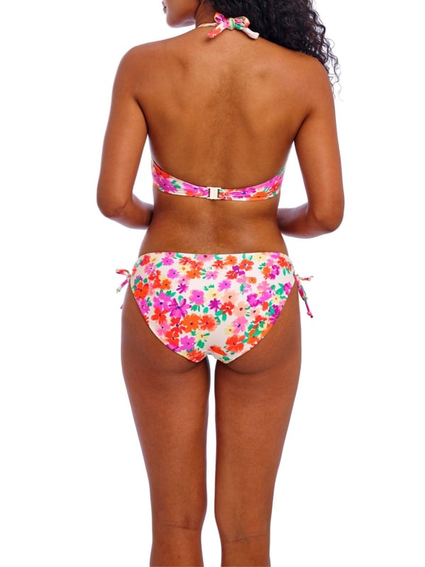 Freya Summer Soul Halterneck Bikini Top. In a floral print with a plunge neckline, fixed halter tie straps and powernet lined underwired cups for shaping and support. This product is recommended as hand wash only.