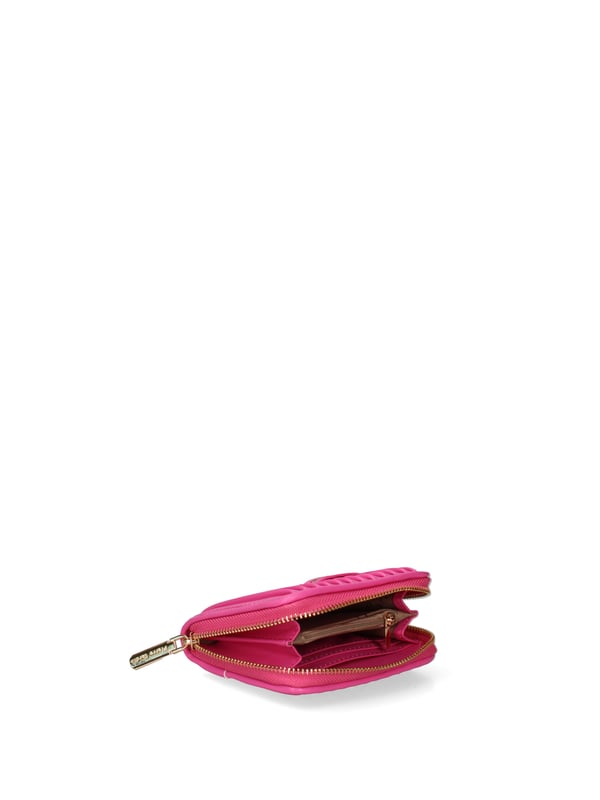 Cartera de mujer. El cierre es con cremallera. Los bolsillos internos son tarjeteros para billetes y monedas. Los bolsillos externos están ausentes. Falta la correa para el hombro. Falta el mango. Hay un compartimento interno. El material externo es 100%PU. Internamente es 100% Poliéster. Medidas: 13x10x3 cm. Producto de moda