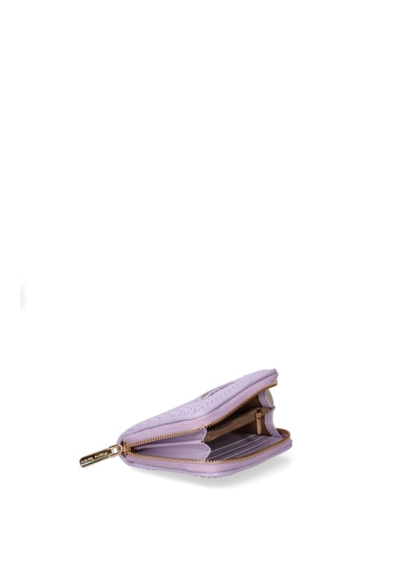 Cartera de mujer. El cierre es con cremallera. Los bolsillos internos son tarjeteros para billetes y monedas. Los bolsillos externos están ausentes. Falta la correa para el hombro. Falta el mango. Hay un compartimento interno. El material externo es 100%PU. Internamente es 100% Poliéster. Medidas: 13x10x3 cm. Producto de moda