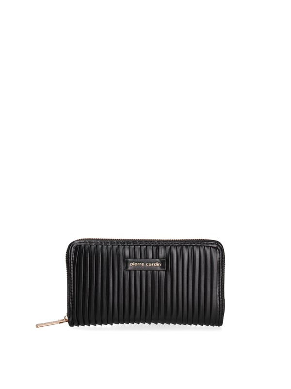 Damenbrieftasche mit Reißverschluss. Innentaschen für Kartenhalter, Geldscheinhalter und Münzhalter. fehlende Außentaschen. fehlender Schultergurt. fehlender Griff. ein Innenfach.  Außenmaterial: Innenmaterial: 100 % Polyester. Maße: 19x10x3 cm. Modeprodukt