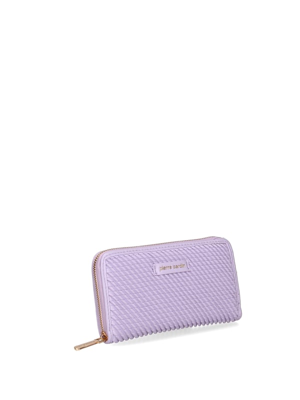 Cartera de mujer. El cierre es con cremallera. Los bolsillos internos son tarjeteros para billetes y monedas. Los bolsillos externos están ausentes. Falta la correa para el hombro. Falta el mango. Hay un compartimento interno. El material externo es 100%PU. Internamente es 100% Poliéster. Medidas: 19x10x3 cm. Producto de moda