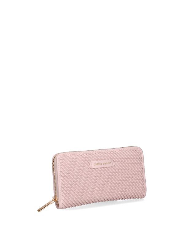 Cartera de mujer. El cierre es con cremallera. Los bolsillos internos son tarjeteros para billetes y monedas. Los bolsillos externos están ausentes. Falta la correa para el hombro. Falta el mango. Hay un compartimento interno. El material externo es 100%PU. Internamente es 100% Poliéster. Medidas: 19x10x3 cm. Producto de moda