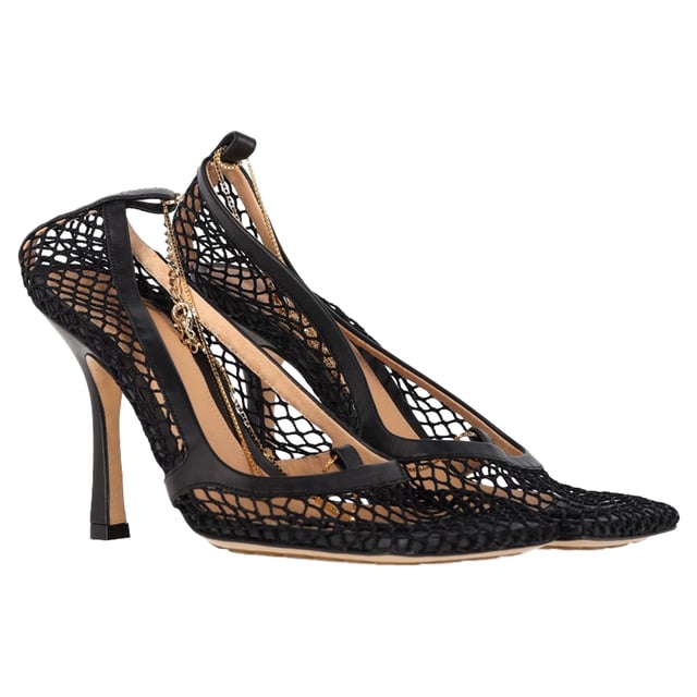 VINTAGE, RRP AS NEW
The Bottega Veneta Stretch Pumps in Black Mesh and Leather seamlessly blend high-fashion design with exceptional comfort. Featuring a sleek, form-fitting silhouette, these pumps contour perfectly to the foot, offering both elegance and ease with every step. Crafted from a sophisticated combination of black mesh and leather, they add a modern edge to any outfit while exuding the brand's signature luxury craftsmanship.

Bottega Veneta Stretch Pumps in Black Mesh and Leather

Condition: Excellent
Signs of wear: Include Box., No visible sign of wear. No Mark at insole.,  Very light mark at soles.
Packaging: Box, Dust bag
Color: Black
Material: Polyester
Size: IT | 36.5
Measurements: Heel height: 85; Insole length: 270
SKU: NAPPUGBSH475627W