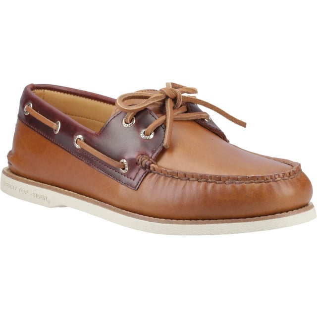 The Gold Cup Authentic Original 2-Eye Boat Shoe represents the pinnacle of a tradition stretching back nine decades. Crafted from premium nubuck with lambskin lining, these boat shoes feature our signature 360° Lacing System