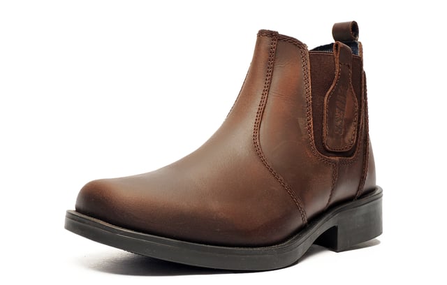 Catesby England was founded in 1970 with a vision and dedication focused on quality, craftsmanship, and a fine attention to detail. From its modest beginnings in a countryside workshop, Catesby England grew into a name synonymous with classic English footwear, blending heritage with modern craftsmanship, manufactured from the finest leathers to ensure durability, comfort, and effortless style.
 Part of the distinguished Catesby Collection, these dealer boots are the epitome of timeless elegance and practical designideal for both casual wear and smart-casual occasions.
 Built with Goodyear welted construction, these boots are renowned for their durability, strength, and ease of wear. This traditional method involves stitching the leather upper, leather lining, and a specially crafted leather welt to a ribbing bonded to the insolecreating a robust, long-lasting foundation.
 Crafted from high-quality genuine leather, the SE boots exude a classic look while delivering modern functionality. Elastic side panels provide a secure and flexible fit, and a pull-on loop ensures easy wear. Finished with a durable rubber outsole, these boots offer reliable traction and all-day comfortperfect for life on the move.
 - Goodyear welted construction for strength & durability
 - Leather upper
 - Elastic side panels for a flexible, snug fit
 - Pull-on loop for effortless wear
 - Durable rubber outsole
 - Catesby branding