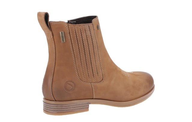 Stap in moeiteloze stijl en comfort met de Cotswold Didbrook Dames Enkelboots. Geïnspireerd door een mix van cowboyrand en plattelandscharme, hebben deze laarzen een slanke enkelvorm met gedetailleerde zij-inzetten en een handige zijrits voor gemakkelijk aan- en uittrekken. De voorzijde van de neus is versierd met delicate geborduurde details, wat een vleugje westerse flair toevoegt. Ontworpen voor comfort de hele dag door, biedt de voetbed van geheugenfoam demping bij elke stap, waardoor dit de perfecte laarzen zijn om je de hele zomer stijlvol en geweldig te laten voelen.
- Slanke enkel-lengte silhouet
- Cowboy-geïnspireerd met plattelandscharme
- Decoratieve geborduurde neusstijl
- Zij-inzetten en ritssluiting voor gemakkelijk aan- en uittrekken
- Gedempte geheugenfoam voetbed
- Ontworpen voor comfort de hele dag
- Ideaal voor stijlvolle zomeroutfits