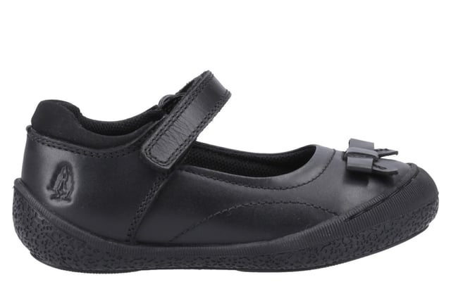 The Martha School Shoes feature a durable TPR sole with a decorative bow, a touch fastening strap for easy on-and-off, and a padded textile collar for comfort. The Micro-Fresh lining keeps feet fresh, while the double-dyed real leather upper reduces scuff marks. With a breathable textile sock, hardwearing outsole, and an approx. 1.2cm heel, these shoes offer style, comfort, and durability for school days.
- Double-dyed leather upper (scuff resistant)
- Touch fastening strap for easy / off wear
- Padded textile collar
- Breathable textile sock and lining
- Durable TPR sole
- hardwearing / durable outsole
- Heel height of approx 1.2cm
- Hush Puppies branding