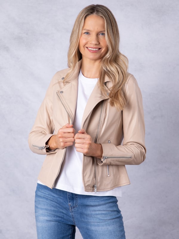 Tarraby Leather Biker Jacket in Parchment A timeless outerwear essential, the Tarraby reimagines the classic biker jacket with refined detailing for any occasion. Crafted from supple semi aniline leather, the Tarraby is effortlessly versatile, able to be dressed up or down as needed. Featuring an asymmetric zip fastening and iconic biker lapels and collar, it’s tailored to enhance your natural curves, creating a flattering, stylish silhouette.