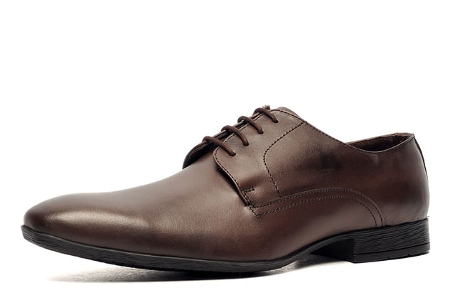 Catesby England was founded in 1970 with a vision and dedication focused on quality, craftsmanship, and a fine attention to detail. From its modest beginnings in a countryside workshop, Catesby England grew into a name synonymous with classic English footwear, blending heritage with modern craftsmanship, manufactured from the finest leathers to ensure durability, comfort, and effortless style.
The Catesby Cottingham is a sophisticated and stylish shoe that can be worn both casually and formally. These timeless mens shoes boast sleek styling that fuses a premium leather upper with clean lines and a classic silhouette. These Catesby Cottingham shoes offer a stylish and sophisticated design that would be a perfect new addition to your footwear collection.

- Premium leather upper
- 4 hole lace up closure
- Cushioned insole
- Slim durable outsole
- Raised heel
- Catesby England branding