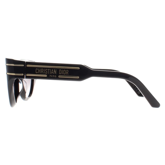 Dior Butterfly Womens Shiny Gold Smoke Gradient DiorSignature B7I  Sunglasses are where fashion meets function. The sleek, modern design and iconic branding provide an unmistakable signature look, making them the perfect accessory for any occasion.