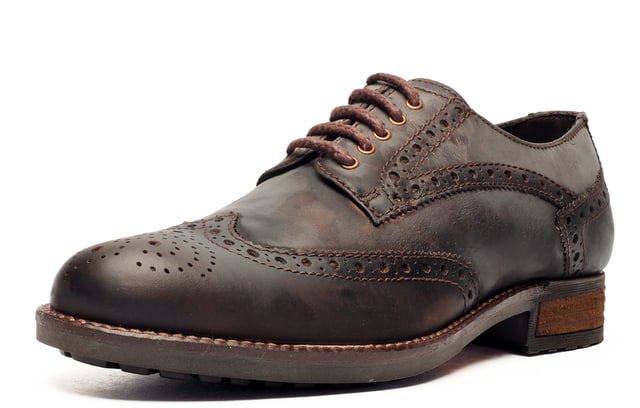 Catesby England was founded in 1970 with a vision and dedication focused on quality, craftsmanship, and a fine attention to detail. From its modest beginnings in a countryside workshop, Catesby England grew into a name synonymous with classic English footwear, blending heritage with modern craftsmanship, manufactured from the finest leathers to ensure durability, comfort, and effortless style.
 Where timeless elegance meets rugged practicality. The SE Catesby Appleby Brogues blend traditional brogue craftsmanship with a modern, outdoor-ready design. Crafted from premium leather, these shoes feature classic wingtip and brogue detailing for a refined aesthetic, while the robust rubber sole delivers superior grip and durability across varied terrains.
 Whether you're navigating city streets or country lanes, the Appleby ensures all-day comfort with its lace-up closure for a secure, adjustable fit. The addition of a wooded heel lends a touch of sophistication and stability, making these brogues a versatile choice for both smart-casual and formal wear.
 - Premium Waxy Leather upper
 - Brogue Detailing
 - Lace-Up Closure
 - Soft textile lining
 - Durable rubber sole
 - Catesby branding
 
 Please Note: These brogues have a dull vintage waxed finish. This is part of the new quality make up of the shoe and is not a fault. There may also be a stickly effect around the welt of the shoe which will wipe clean with a finger or smooth damp cloth. This is nothing more than residue which has been caused by humidity or storage during transportation.