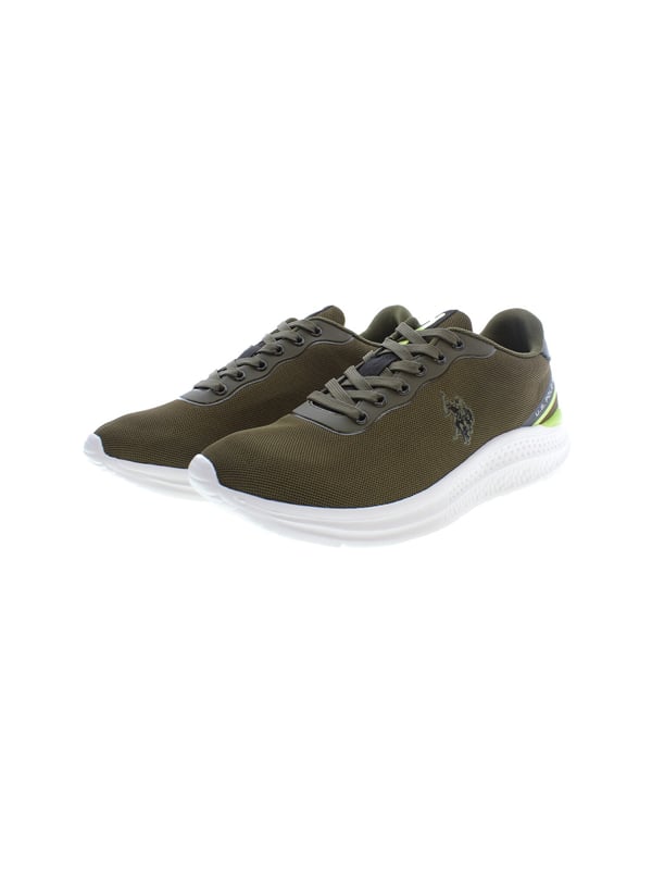 U.S. POLO ASSN. Sneakers voor heren. Elegant en sportief tegelijk. De sneakers worden klassiek gesloten met textielen veters. De padding is warm en zacht. De zool is van stevig rubber. Het logo van het merk is subtiel maar goed zichtbaar.