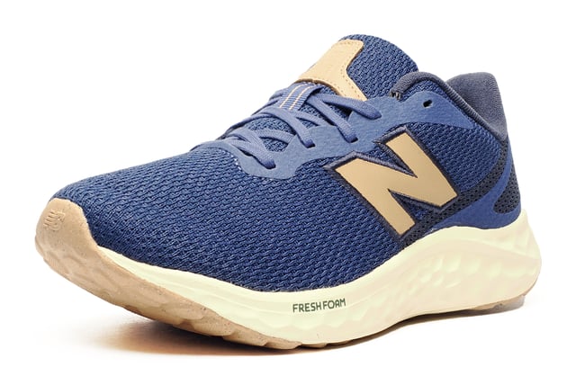 NEW IN  2025 MODEL & COLOUR
 These mens New Balance Fresh Foam Arishi v4 running shoes feature a superior responsive midsole with fresh foam cushioning to provide outstanding comfort and a bounce back step while promoting a more natural foot movement. The breathable mesh upper with no-sew overlays delivers a sleek fit keeping you on track to deliver a 5-star run time after time. These running shoes are truly a must have for any high-performance trainer collection.
 NEW IN  2025 MODEL & COLOUR
 - Textile / mesh / synthetic mix upper
 - Fresh foam technology delivers superior cushioning
 - Lace-up closure for secure fit
 - Superior padded ankle and heel support
 - Durable rubber outsole
 - New balance branding throughout