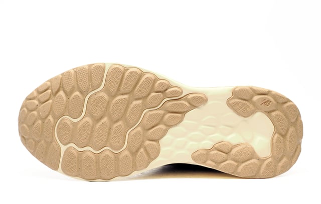 NEW IN  2025 MODEL & COLOUR
 These mens New Balance Fresh Foam Arishi v4 running shoes feature a superior responsive midsole with fresh foam cushioning to provide outstanding comfort and a bounce back step while promoting a more natural foot movement. The breathable mesh upper with no-sew overlays delivers a sleek fit keeping you on track to deliver a 5-star run time after time. These running shoes are truly a must have for any high-performance trainer collection.
 NEW IN  2025 MODEL & COLOUR
 - Textile / mesh / synthetic mix upper
 - Fresh foam technology delivers superior cushioning
 - Lace-up closure for secure fit
 - Superior padded ankle and heel support
 - Durable rubber outsole
 - New balance branding throughout