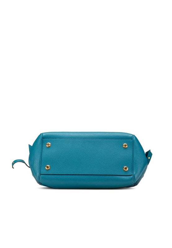 The Milla MM features a leather body rolled leather handles an open top with a lobster hook and twist lock closure an interior zip compartment and interior slip pockets.Brand: Louis VuittonCondition: Pre-lovedType: SatchelRating: B+Main Material: LeatherDimensions (LxWxD): 25x38x15Handle Drop: 13Dust Bag: YesComments: Lock Scratched. Exterior Corners Worn. Exterior Front Scratched. Exterior Handle Cracked Creased Worn. Interior Pocket Scratched. Interior Pocket stained with Other. Key Scratched. Interior Lining Scratched. Interior Lining stained with Other. Practical Attachment Scratched. Exterior Side Out Of Shape Worn. Exterior Top Worn. Zipper Scratched.