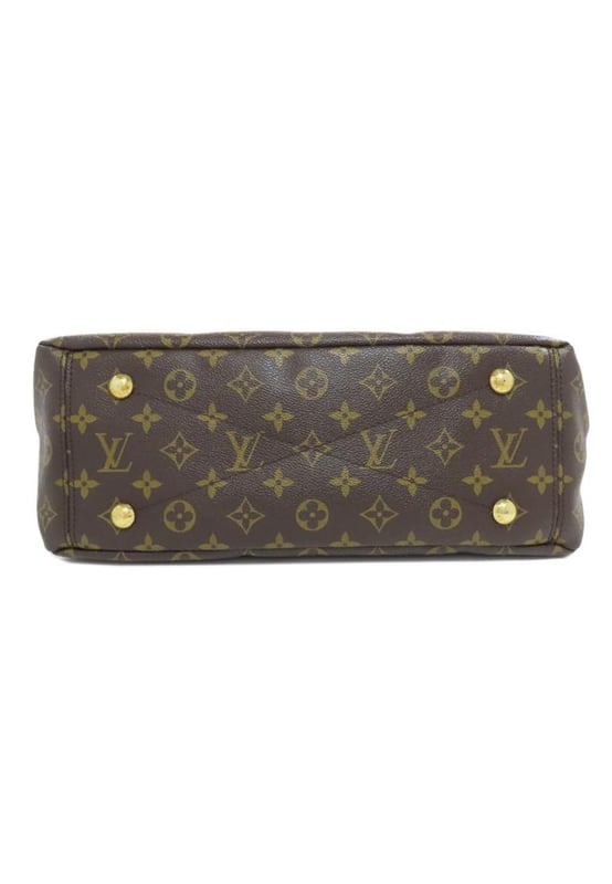 Brand: Louis Vuitton
Model: Pallas
Color: Brown
Material: Canvas
Inclusions: Shoulder strap
Dimensions: W 35 cm x H 24 cm x D 13 cm
Serial number: SP2143
Country of origin: France
Condition: AB - good condition.
Outside condition : Slight loss of shape Slight scratches
Inside condition : Good 
Handle condition : Slight stains
Corner condition : Slight rubbed
Metal fittings condition : GoodBrand: Louis VuittonType: toteMain Material: Canvas
