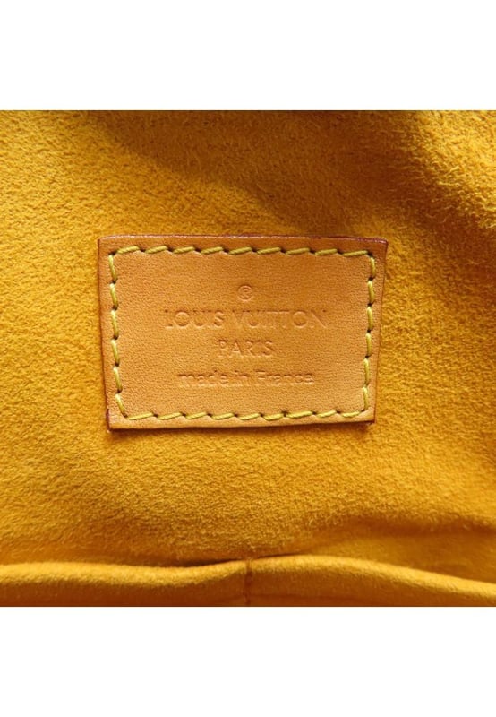 Brand: Louis Vuitton
Model: Pallas
Color: Brown
Material: Canvas
Inclusions: Shoulder strap
Dimensions: W 35 cm x H 24 cm x D 13 cm
Serial number: SP2143
Country of origin: France
Condition: AB - good condition.
Outside condition : Slight loss of shape Slight scratches
Inside condition : Good 
Handle condition : Slight stains
Corner condition : Slight rubbed
Metal fittings condition : GoodBrand: Louis VuittonType: toteMain Material: Canvas