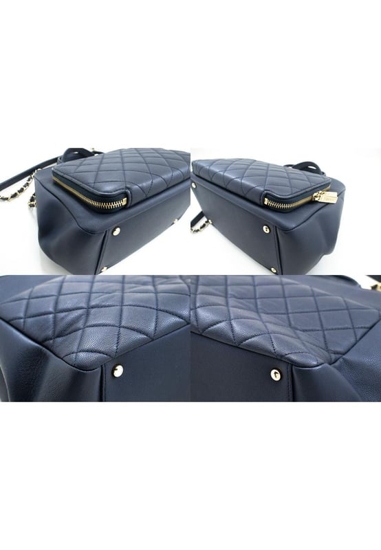 Brand: Chanel
Model: Business Affinity
Color: Navy
Material: Leather
Inclusions: 
Dimensions: W 26.3 cm x H 20 cm x D 11.7 cm
Serial number: 27354643
Country of origin: Italy
Condition: AB - good condition.
Outside condition : Slight scratches slight misshapen
Inside condition : Slight dirt
Handle condition : Slight crease
Corner condition : Good
Metal fittings condition : GoodBrand: ChanelType: shoulderMain Material: Leather