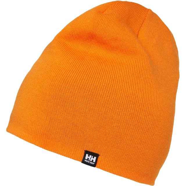 The classic reversible beanie from Helly Hansen will ensure that your head and ears are kept warm during cold winter days.