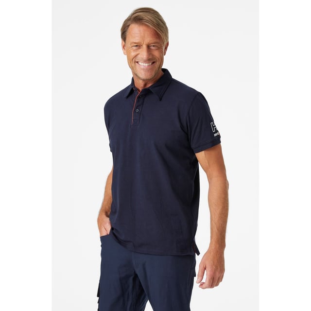 When comfort meets style - the Kensington Polo is a lightweight jersey polo with very nice details that makes you stick out from the crowd