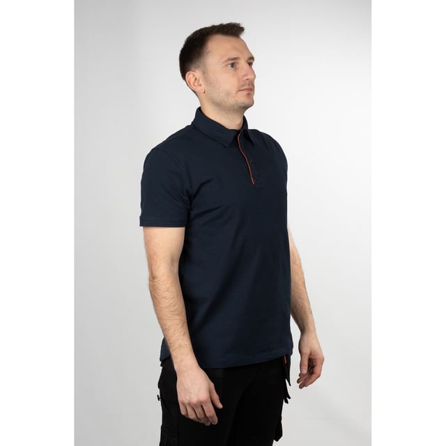 When comfort meets style - the Kensington Polo is a lightweight jersey polo with very nice details that makes you stick out from the crowd