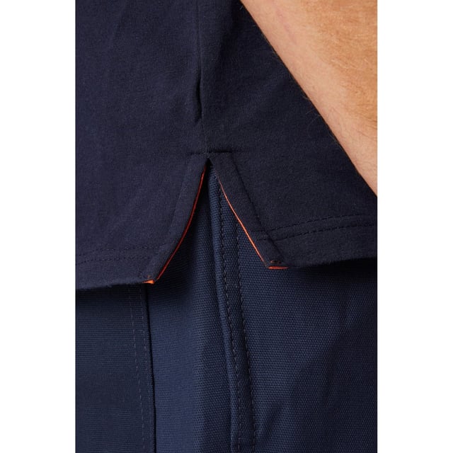 When comfort meets style - the Kensington Polo is a lightweight jersey polo with very nice details that makes you stick out from the crowd