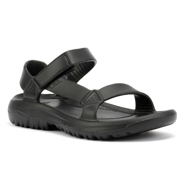 ultra-leichte EVA-Sandalen, die mit einem vollständig spritzgegossenen Design für maximalen Komfort und Langlebigkeit gefertigt wurden. Verfügt über einen einfachen Klettverschluss für eine sichere, verstellbare Passform. Wasserfreundlich, vegan und aus recycelten nachhaltigen Materialien hergestellt.