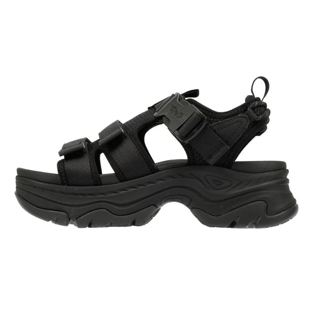Elevated platform sandals featuring an archival-inspired upper with quick-dry, padded straps for all-day comfort. Crafted with a lightweight EVA footbed and a durable rubberized outsole for reliable traction. Made using 100% REPREVE® recycled polyester webbing a sustainable, eco-friendly choice.