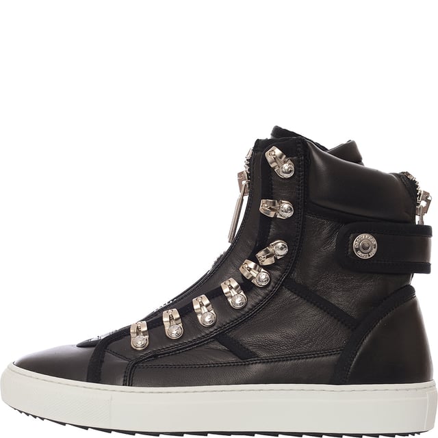 Dsquared2 Sneakers
       - Brand: Dsquared2
       - Material: 100%Lambskin
       - Colour: Black