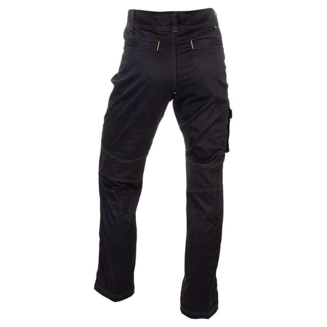 Der Operator Flex Trouser ist so konzipiert, dass er sich mit Ihren natürlichen Bewegungen flexibel anpasst, wodurch das Klettern, Sitzen und Biegen komfortabler wird. Strategisch platzierte Taschen ermöglichen es Ihnen, wichtige Gegenstände griffbereit zu halten, während Sie jedes Fahrzeug bedienen.