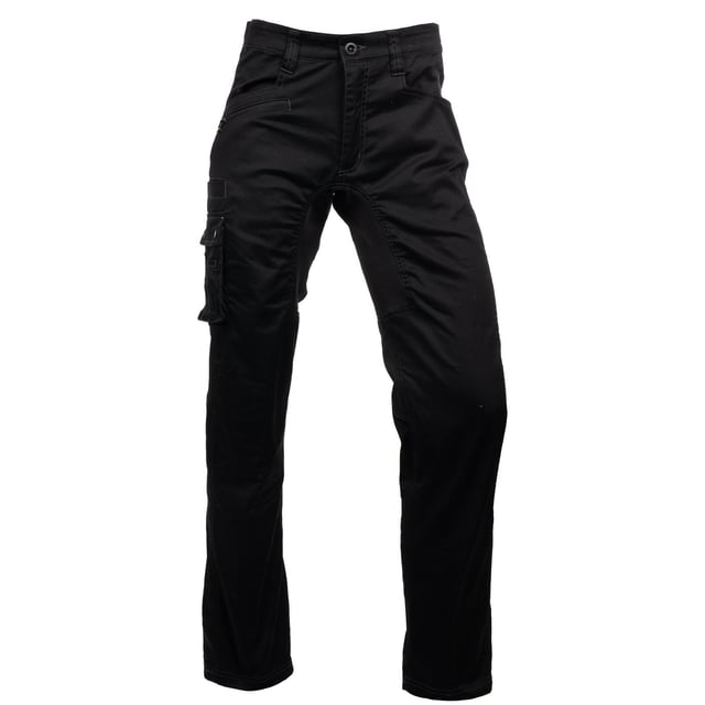 Ontworpen om mee te bewegen met je natuurlijke bewegingen, maakt de Operator Flex Broek klimmen, zitten en buigen comfortabeler. Strategisch geplaatste zakken stellen je in staat om essentiële items binnen handbereik te houden terwijl je elk voertuig bedient.