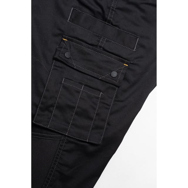 Ontworpen om mee te bewegen met je natuurlijke bewegingen, maakt de Operator Flex Broek klimmen, zitten en buigen comfortabeler. Strategisch geplaatste zakken stellen je in staat om essentiële items binnen handbereik te houden terwijl je elk voertuig bedient.